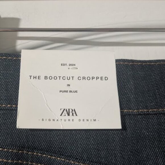 Zara | The Bootcut Cropped in Pure Blue - Picture 9 of 11
